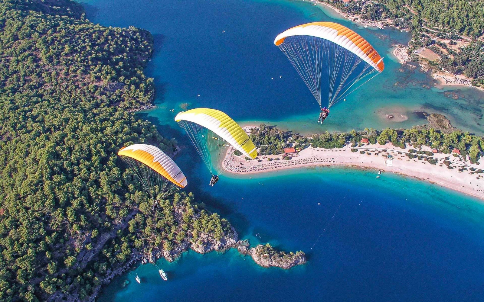 Paragliding